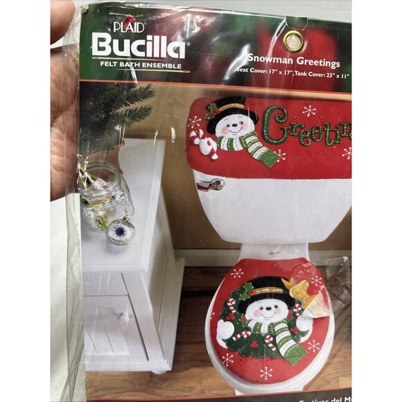 Vtg Bucilla Christmas Felt Bath Ensemble Kit DIY Snowman Seat & Tank Cover 85184 - Picture 3 of 7